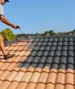 L’Hydrofuge de Toiture : Un Bouclier Contre l’Humidité